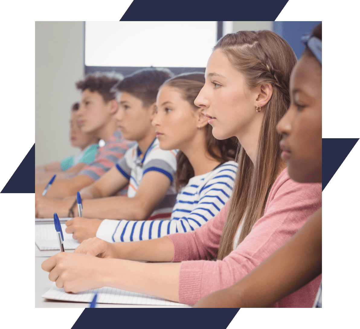 spotless-cleaning-chicago__university-and-school-cleaning-services__a-clean-and-safe-environment--img University and School Cleaning school cleaning 5