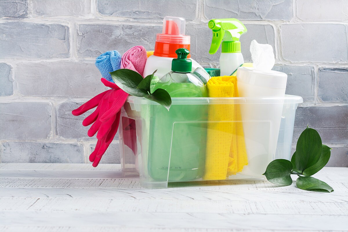 AdobeStock_200927617 Top 10 Cleaning Toxins And Natural Alternatives